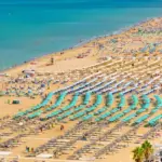 Dove andare al mare vicino Roma? Le spiagge più belle raggiungibili in treno