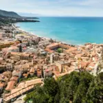 Quali sono i borghi sul mare più belli del Sud Italia? La classifica aggiornata
